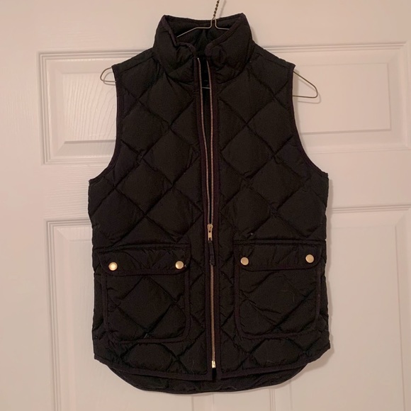 J. Crew Black Quilted Vest with Gold Hardware - Picture 2 of 4